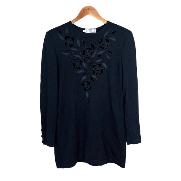 Vintage VALENTINO 100% Wool Floral Velvet Sweater, Black 6 - Designer, Italian - Picture 9 of 10